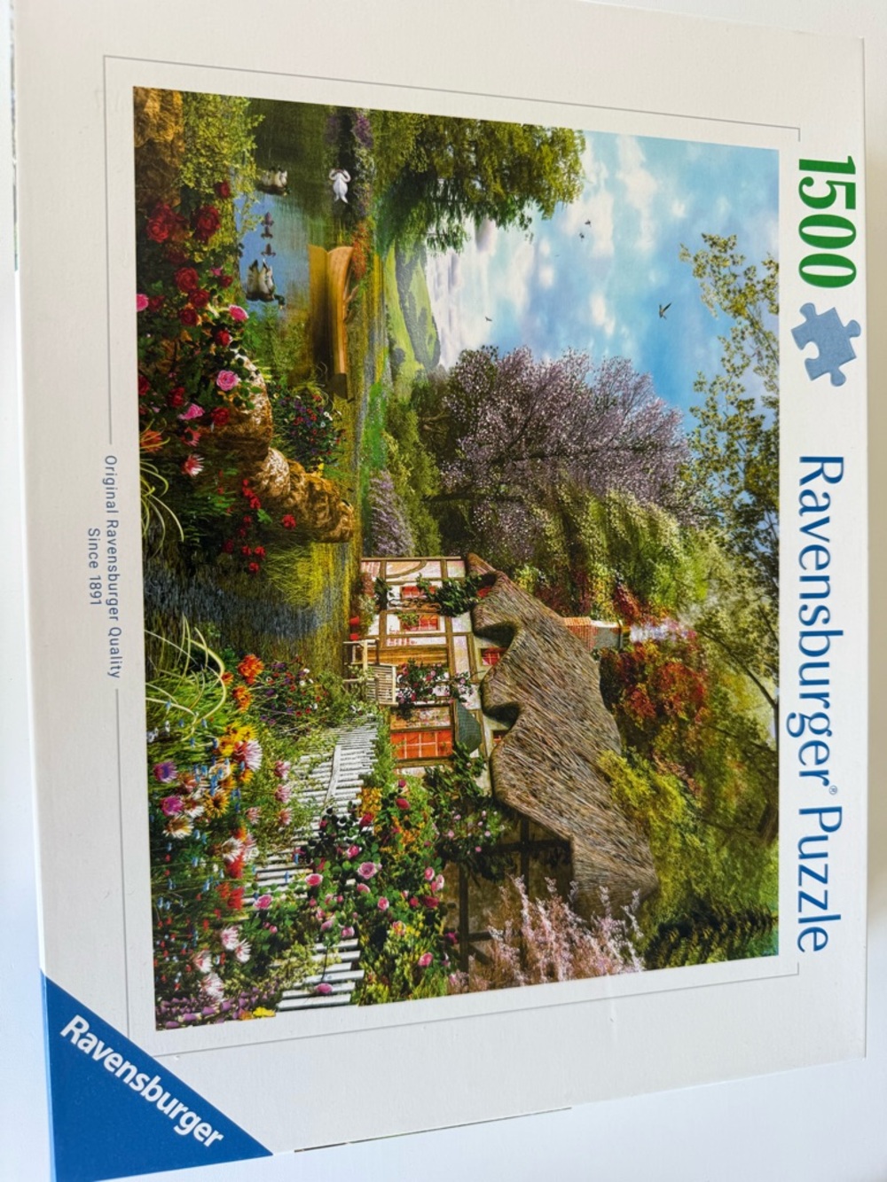 Ravensburger 1500-Piece Cottage Garden Puzzle - Blue, Green, Pink, Purple
